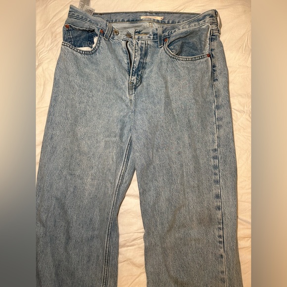 Levi’s Low Pro Women Jeans - Picture 2 of 4